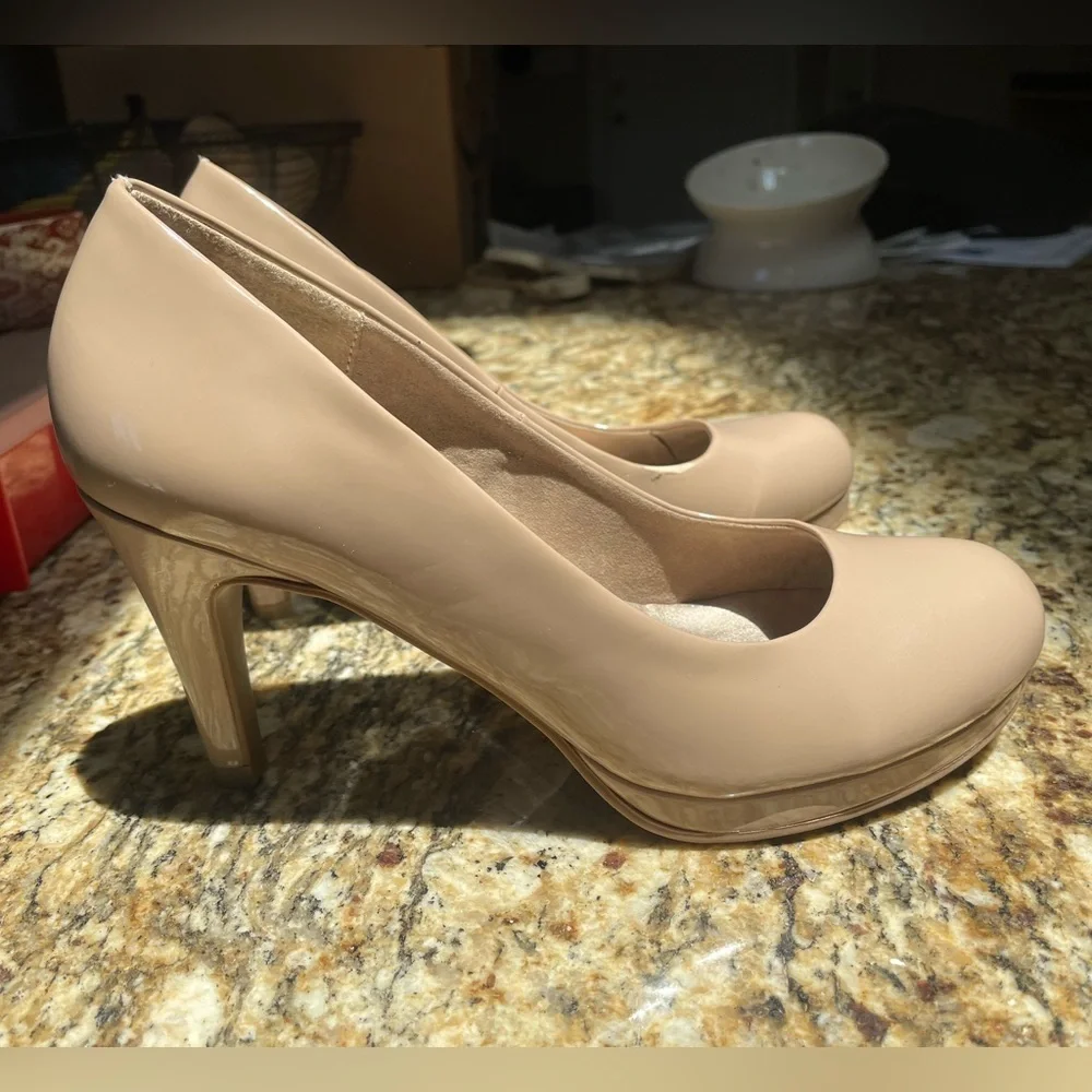 Women’s Beige Heels - Picture 5 of 12
